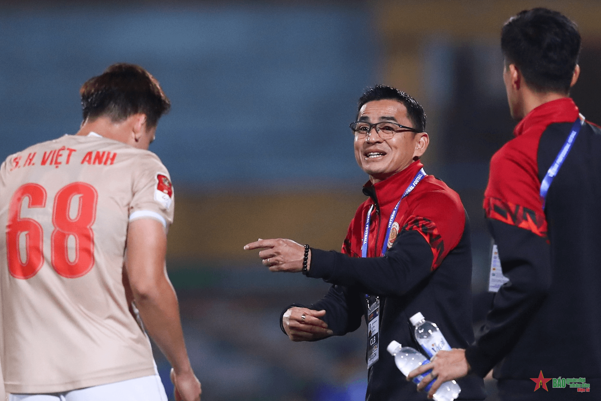 HLV Kiatisuk khởi đầu thuận lợi ở Công an Hà Nội FC