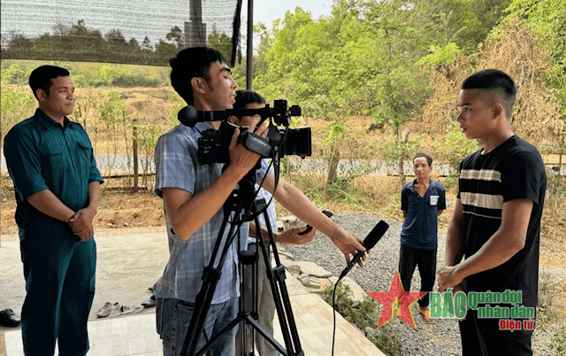 DIỄN ĐÀN LỜI HỨA VỚI HẬU PHƯƠNG: Thanh niên dưới chân núi Yang Tao tình nguyện nhập ngũ