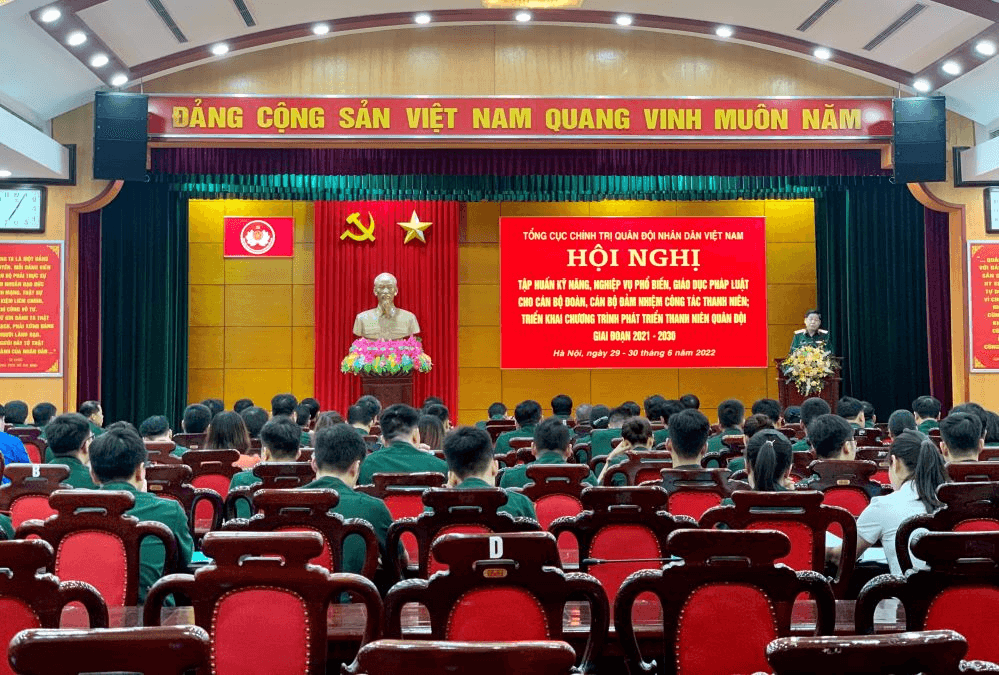 Tăng cường phổ biến, giáo dục pháp luật cho thanh niên Quân đội