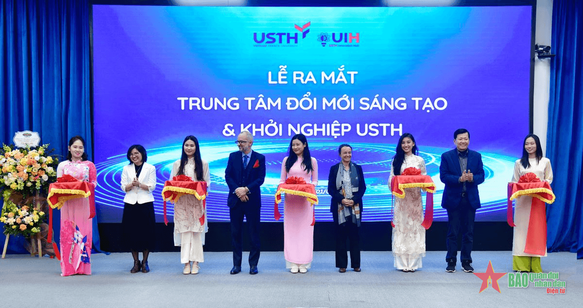 Ra mắt Trung tâm đổi mới sáng tạo và khởi nghiệp USTH Innovation Hub