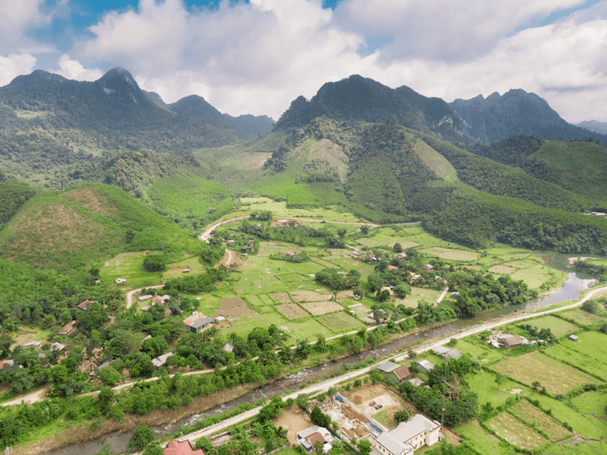 Chuyện ở bản: Sẽ không bỏ việc nữa