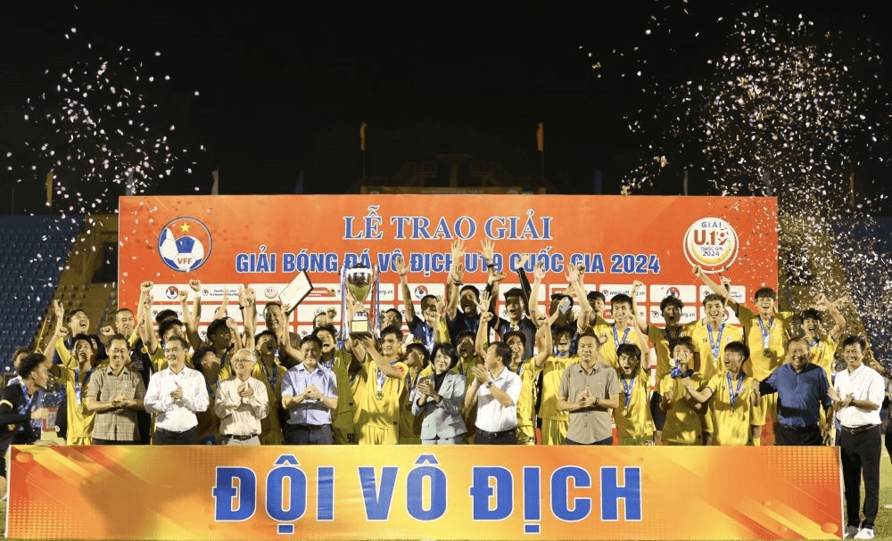 U19 Hà Nội lần thứ 7 vô địch quốc gia: Điểm sáng đào tạo bóng đá trẻ