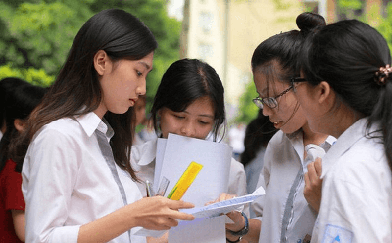 Góc nhìn giáo dục: Sức hút và áp lực