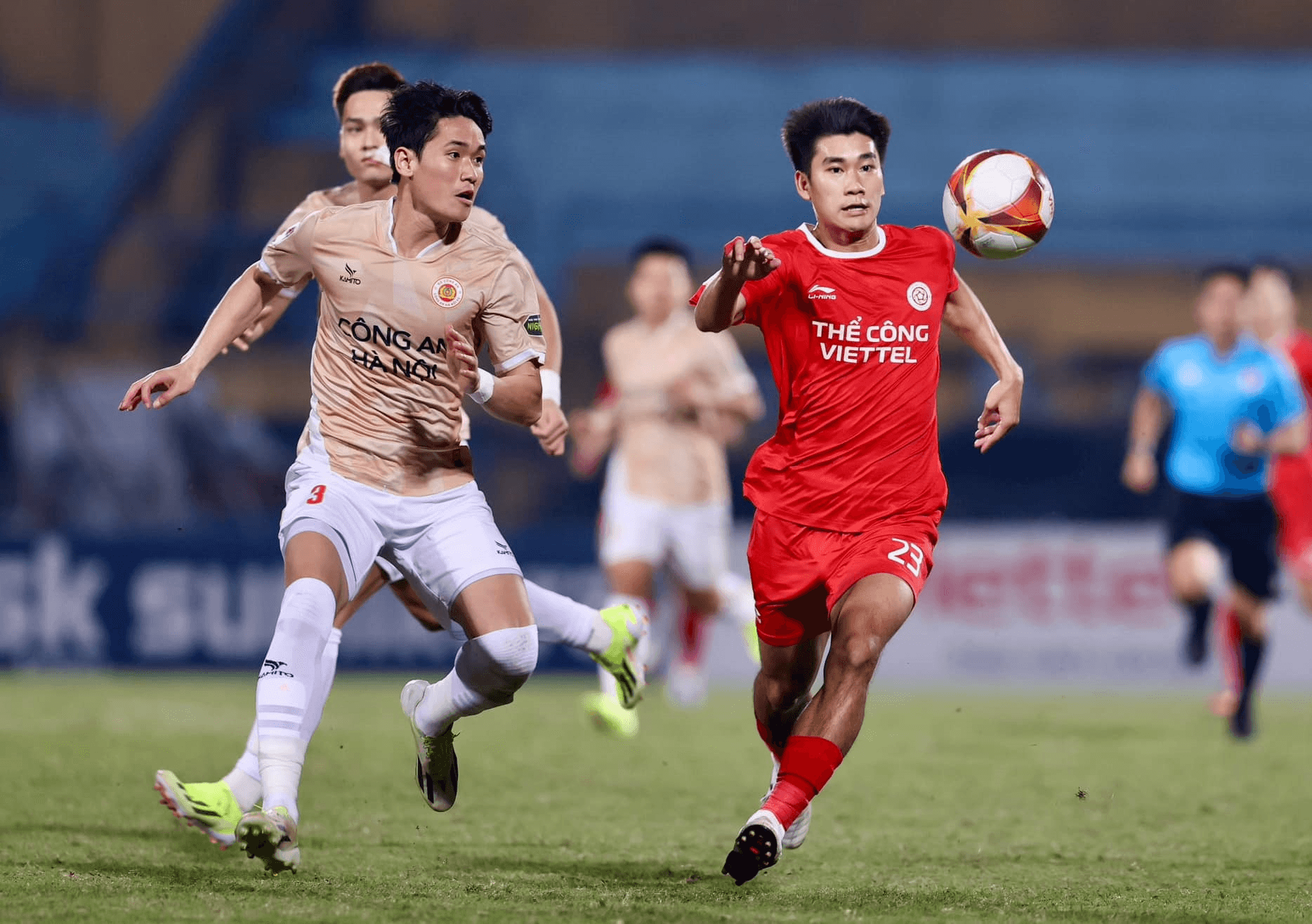 Lịch thi đấu vòng 1/8 Cúp Quốc gia 2023-2024: Đại chiến trên sân Hàng Đẫy