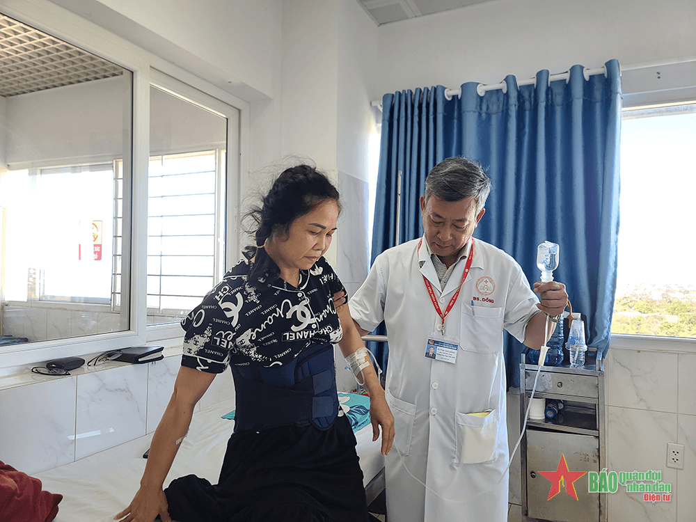 Cảnh báo tai nạn lao động khi thu hái tiêu