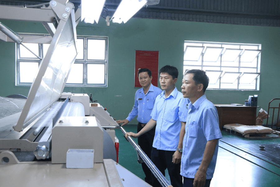 Người “thợ máy” học tập và làm theo Bác
