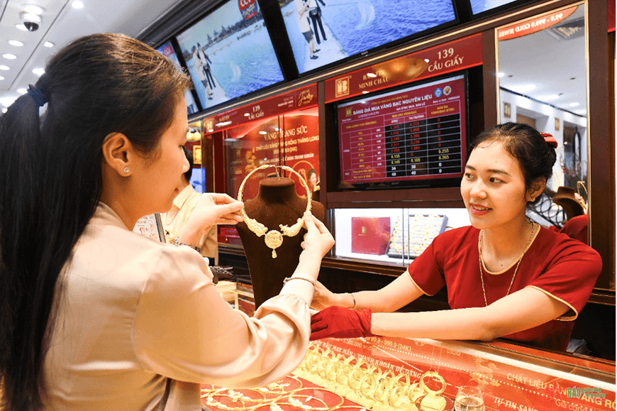 Giá vàng chiều nay (24-3): Neo ở mức hơn 80 triệu đồng/lượng