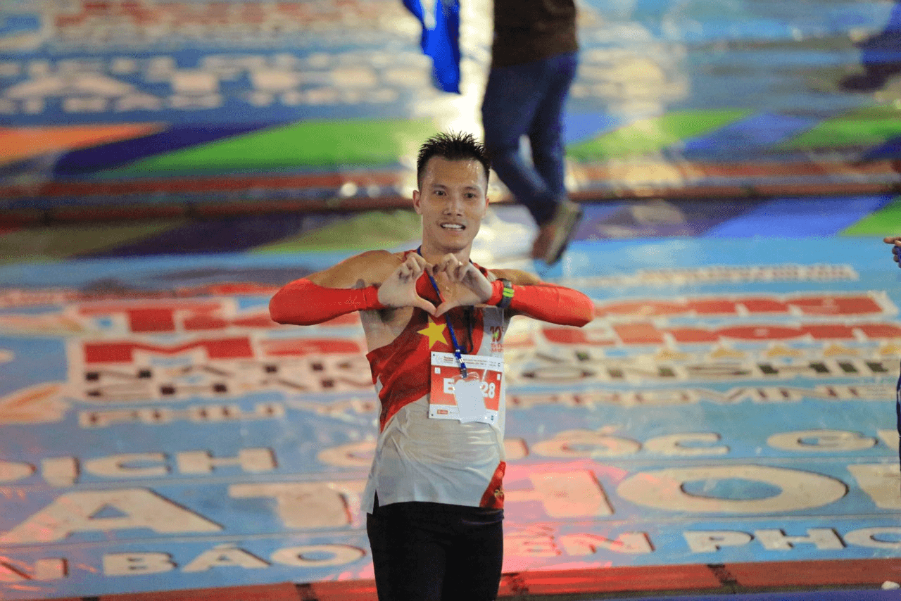Điền kinh Quân đội nhất toàn đoàn tại Tiền Phong Marathon 2024