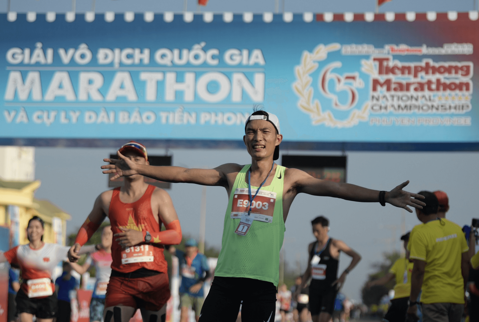 Nguyên Thanh, Ngọc Hoa vô địch marathon quốc gia
