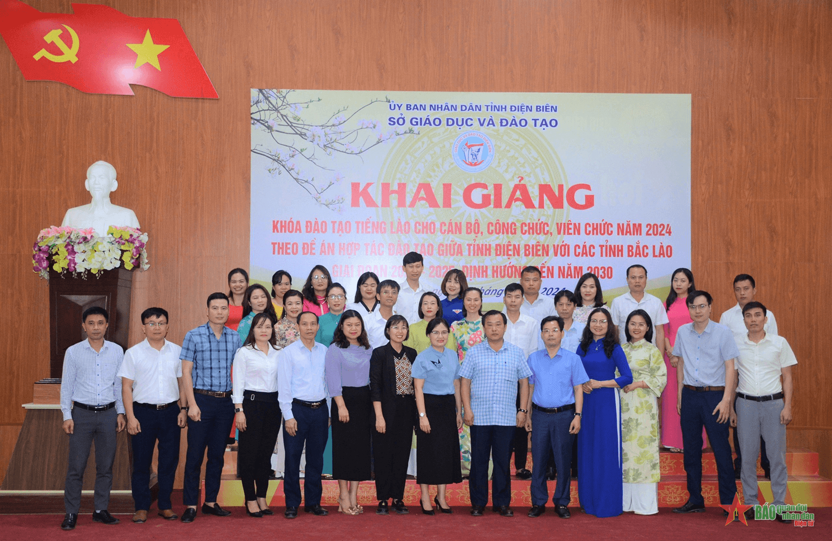 Điện Biên: Khai giảng khóa đào tạo tiếng Lào cho công chức, viên chức trên địa bàn