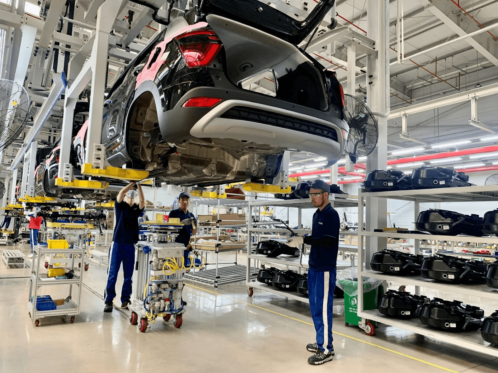 Đối thoại chủ nhật: Khả quan mục tiêu tăng trưởng xuất khẩu 6%