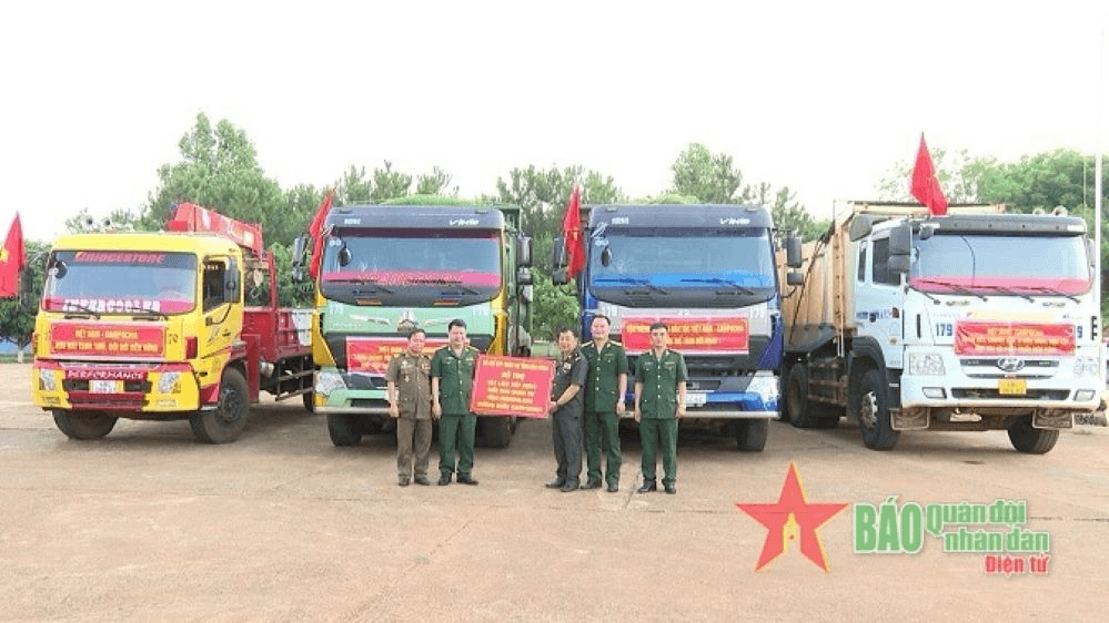 Bộ Chỉ huy Quân sự tỉnh Đắk Nông chúc Tết cổ truyền Chol Chatham Thmay của Campuchia