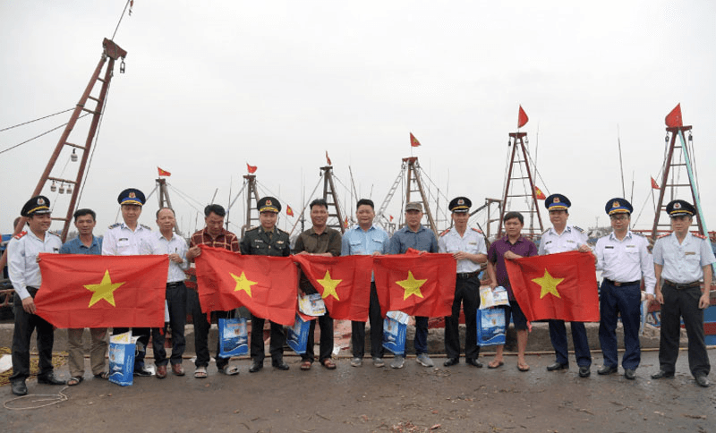 Cùng ngư dân Sầm Sơn phát triển nghề cá bền vững