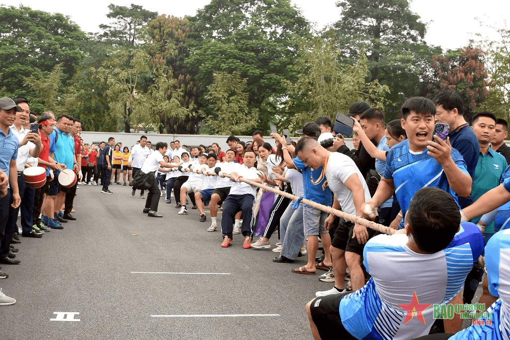 Khai mạc ngày hội văn hóa, thể thao ngành giáo dục Hà Nội