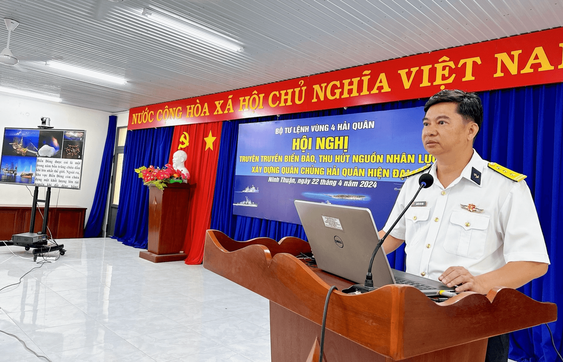 Ninh Thuận: Phối hợp tuyên truyền, thu hút nguồn nhân lực cho Quân chủng Hải quân