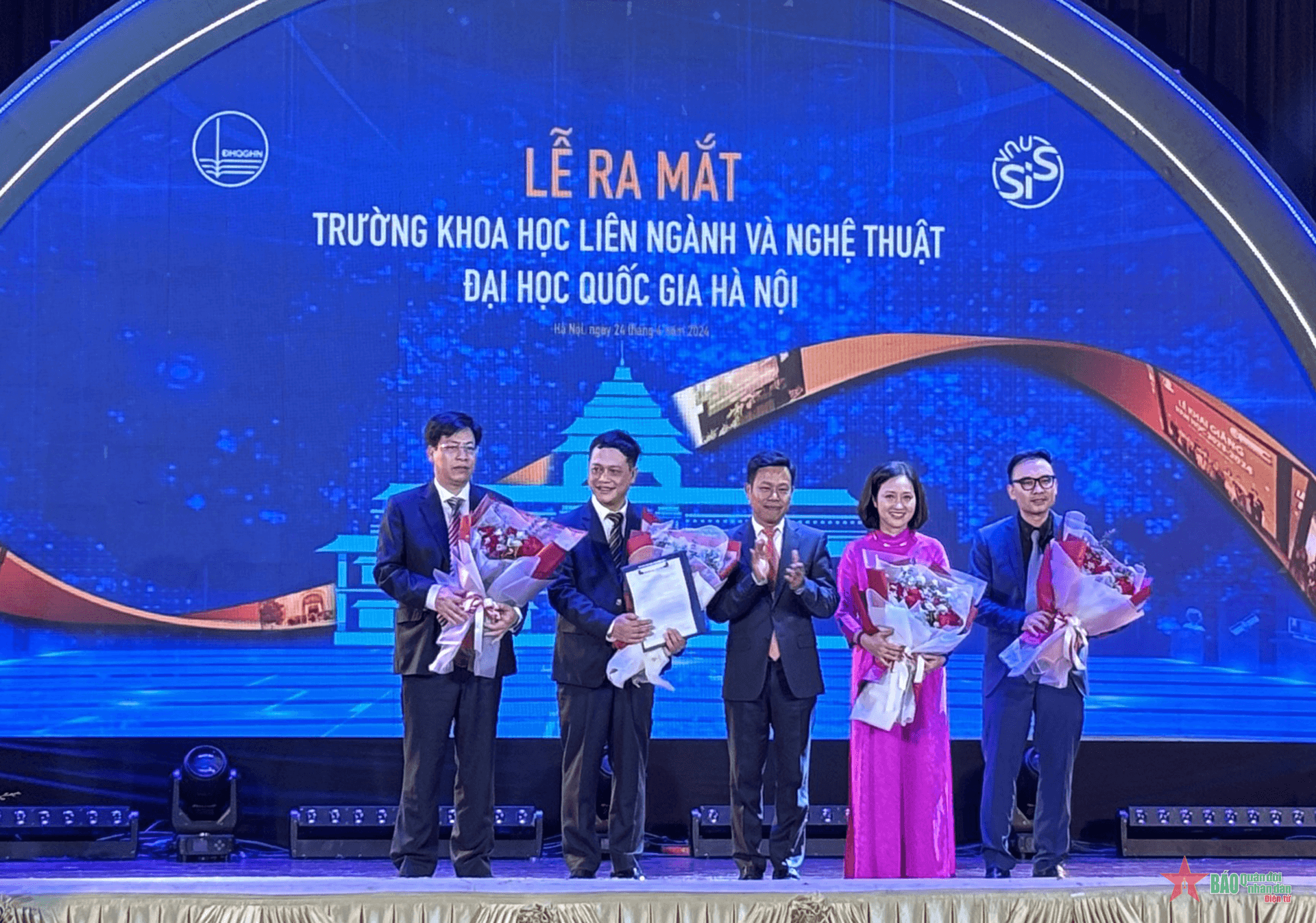 Trường Khoa học liên ngành và Nghệ thuật chính thức ra mắt