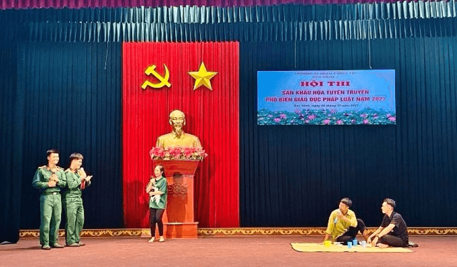 Trường Sĩ quan Chính trị: Triển khai hiệu quả nhiều hoạt động tuyên truyền, phổ biến pháp luật