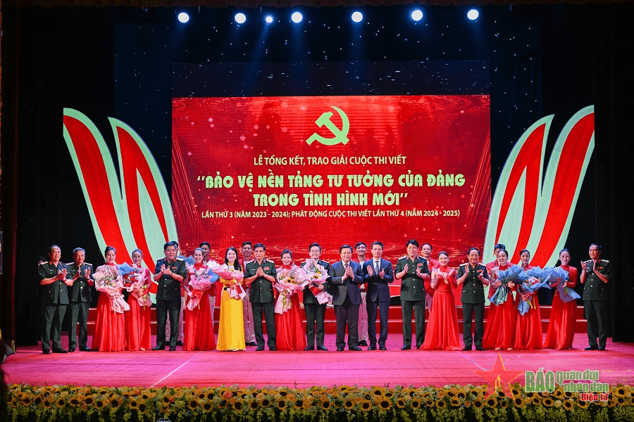 Chung một niềm tin bảo vệ Đảng
