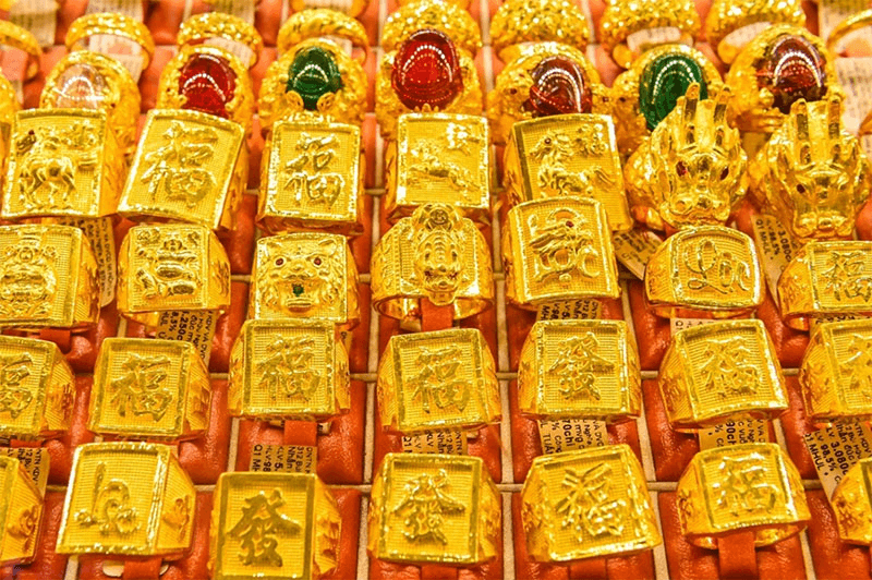 Giá vàng chiều nay (1-5): Ngừng biến động