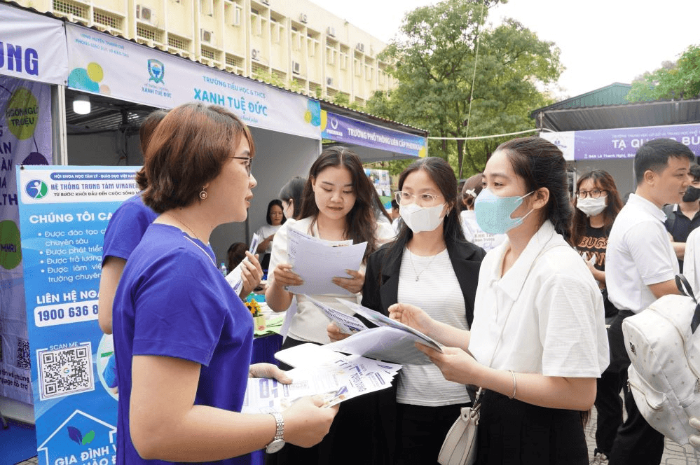 Hy vọng mới cho giáo viên, sinh viên sư phạm