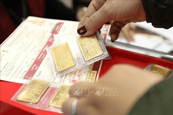 Giá vàng chiều nay (12-5): Giảm giá mạnh