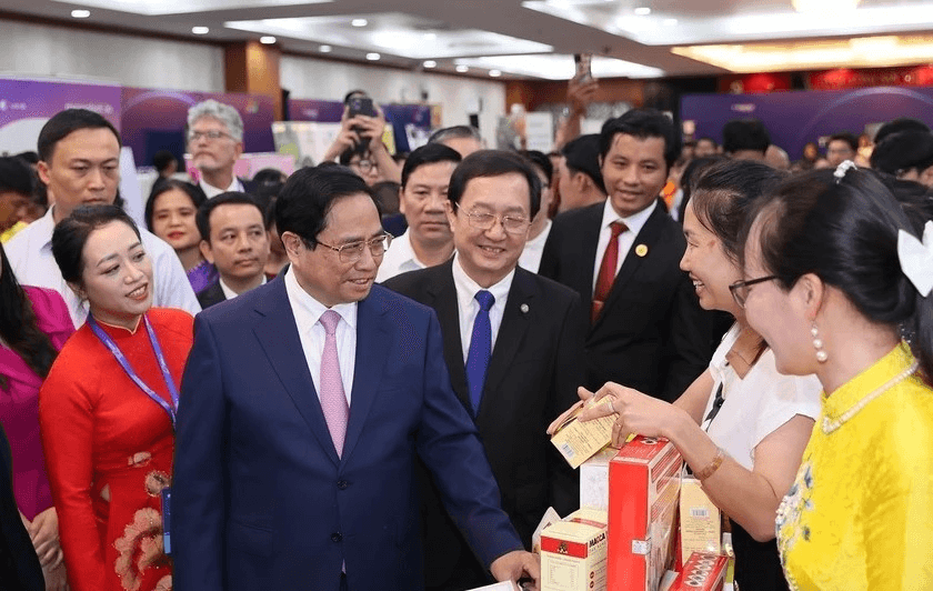 Chuỗi hoạt động chào mừng Ngày Khoa học và Công nghệ Việt Nam