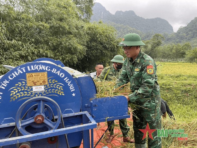 Quảng Bình: Mùa vui trên cánh đồng Rục Làn