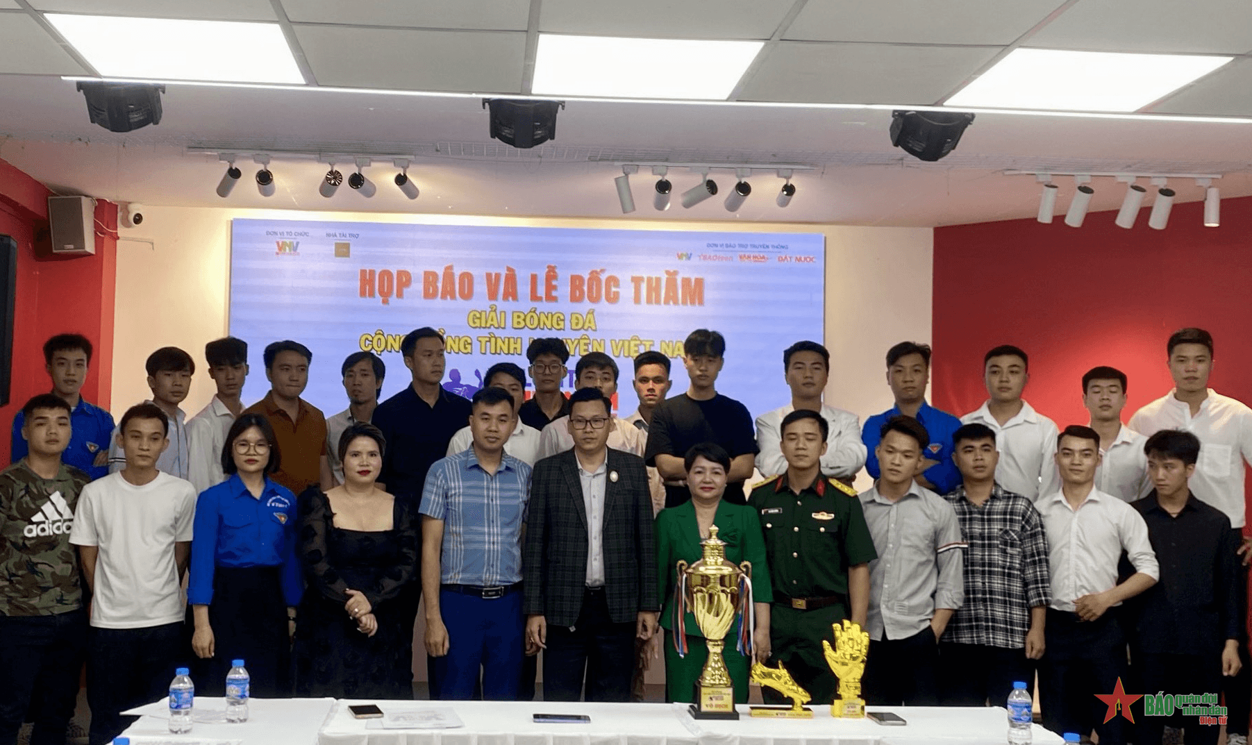 Giải bóng đá cộng đồng tình nguyện Việt Nam 2024 quy tụ 16 câu lạc bộ