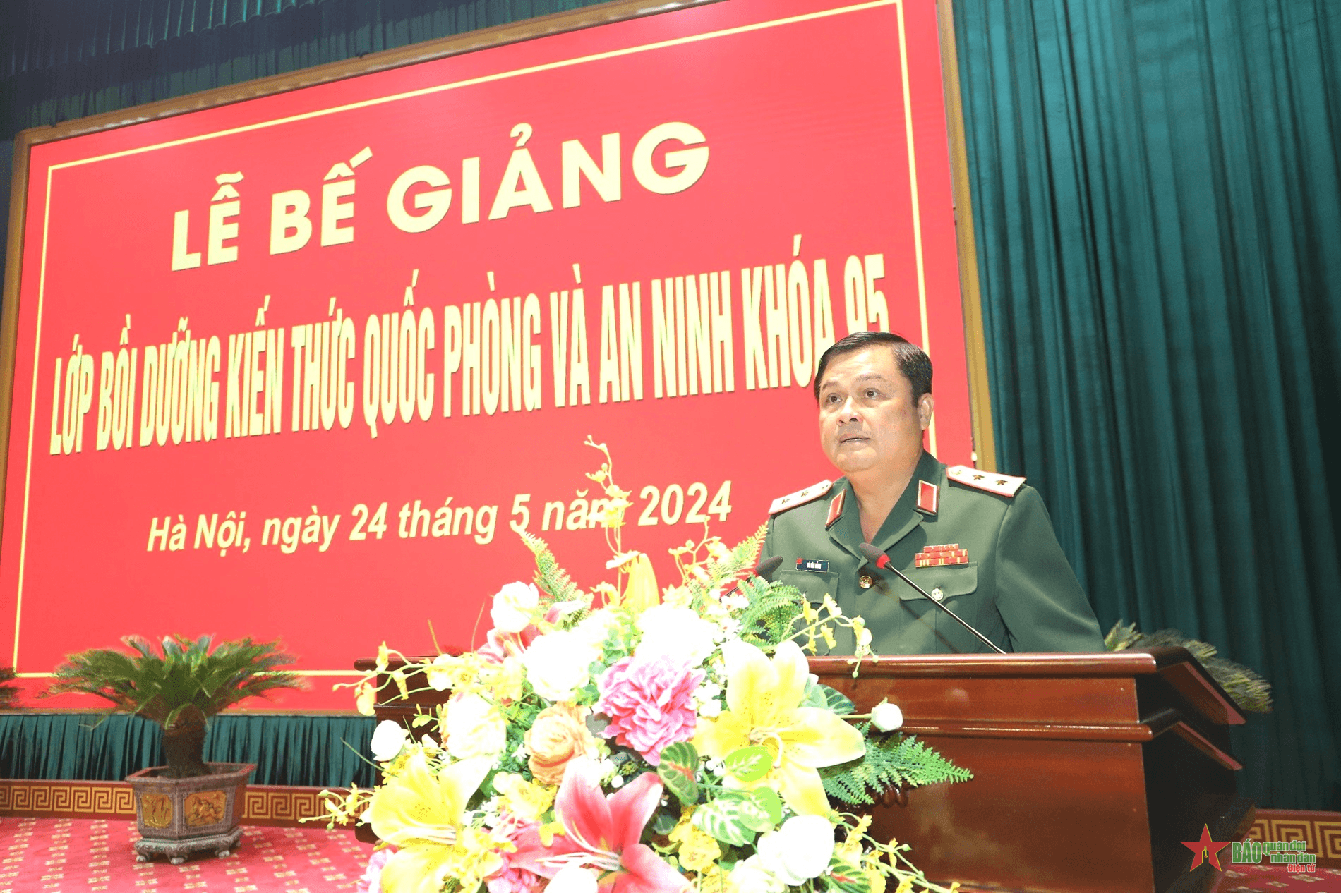 Học viện Quốc phòng bế giảng Lớp bồi dưỡng kiến thức quốc phòng và an ninh khóa 95