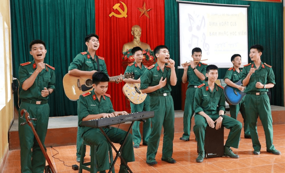 Giảng đường chắp cánh tình yêu nghệ thuật