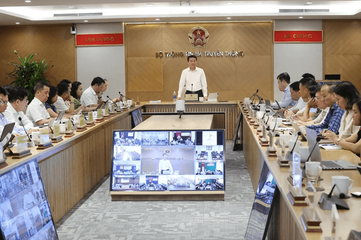 Tuyên truyền, hỗ trợ người dân chuyển đổi thuê bao 2G