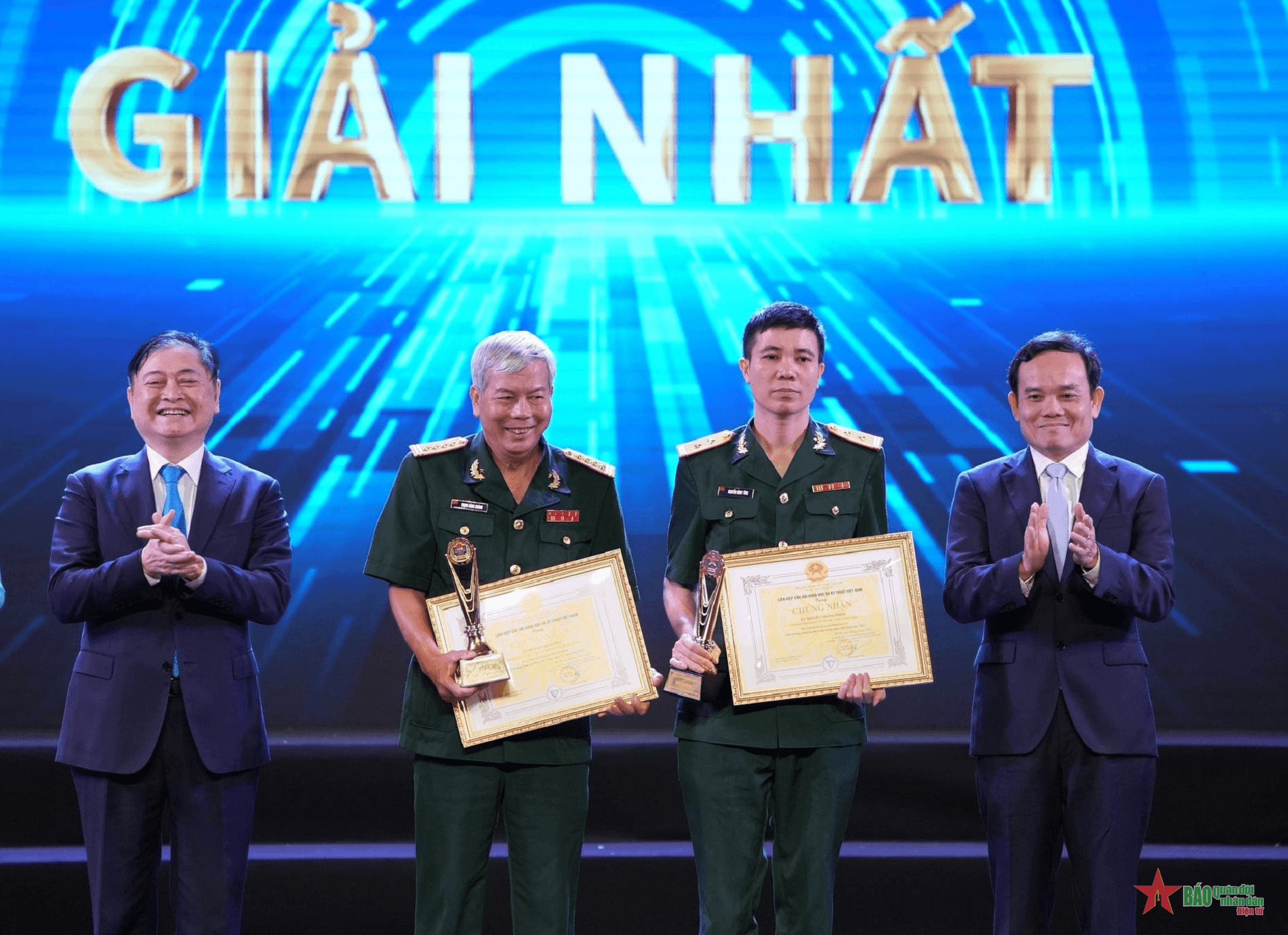 Học viện Kỹ thuật Quân sự đạt thành tích cao trong nghiên cứu khoa học và thi Olympic
