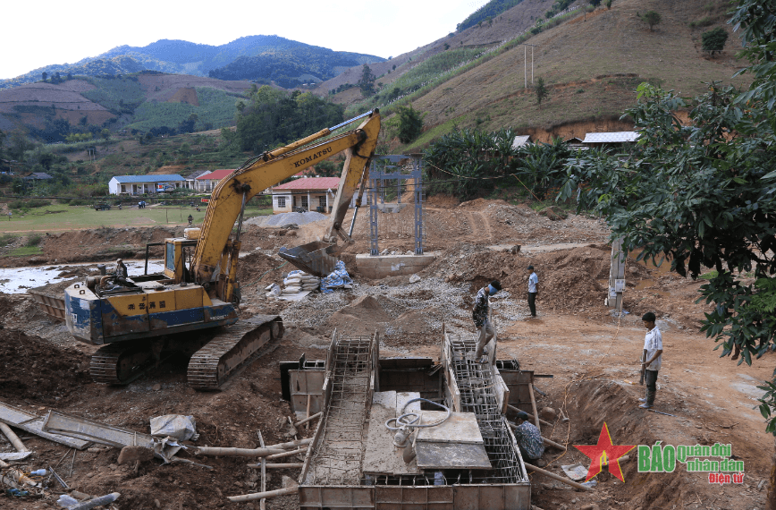 Chăm lo đời sống đồng bào dân tộc thiểu số
