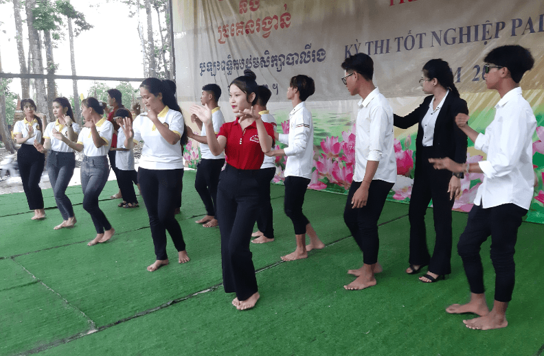 Bảo tồn, phát huy giá trị văn hóa truyền thống