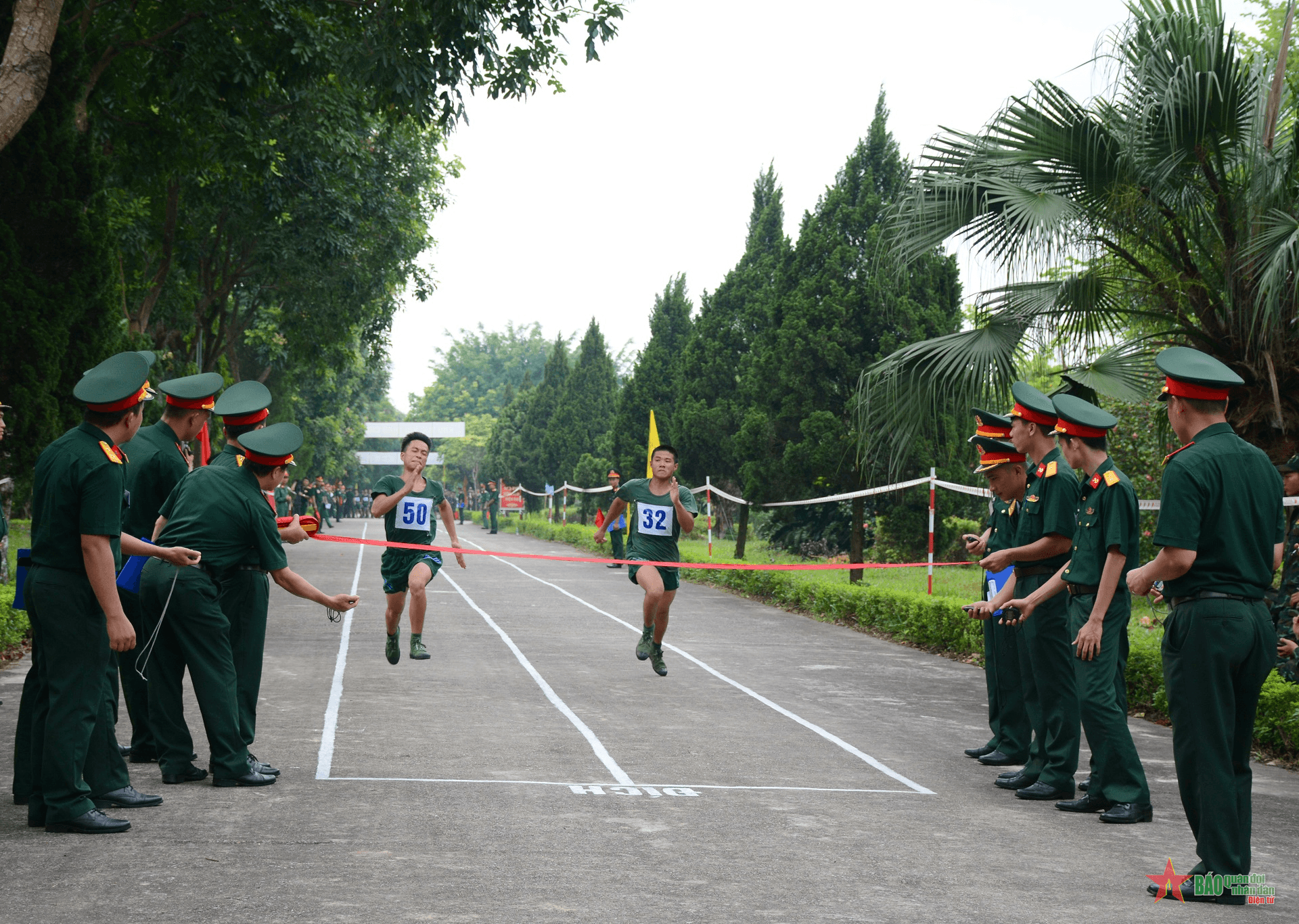 Binh chủng Công binh khai mạc Hội thao thể dục thể thao năm 2024