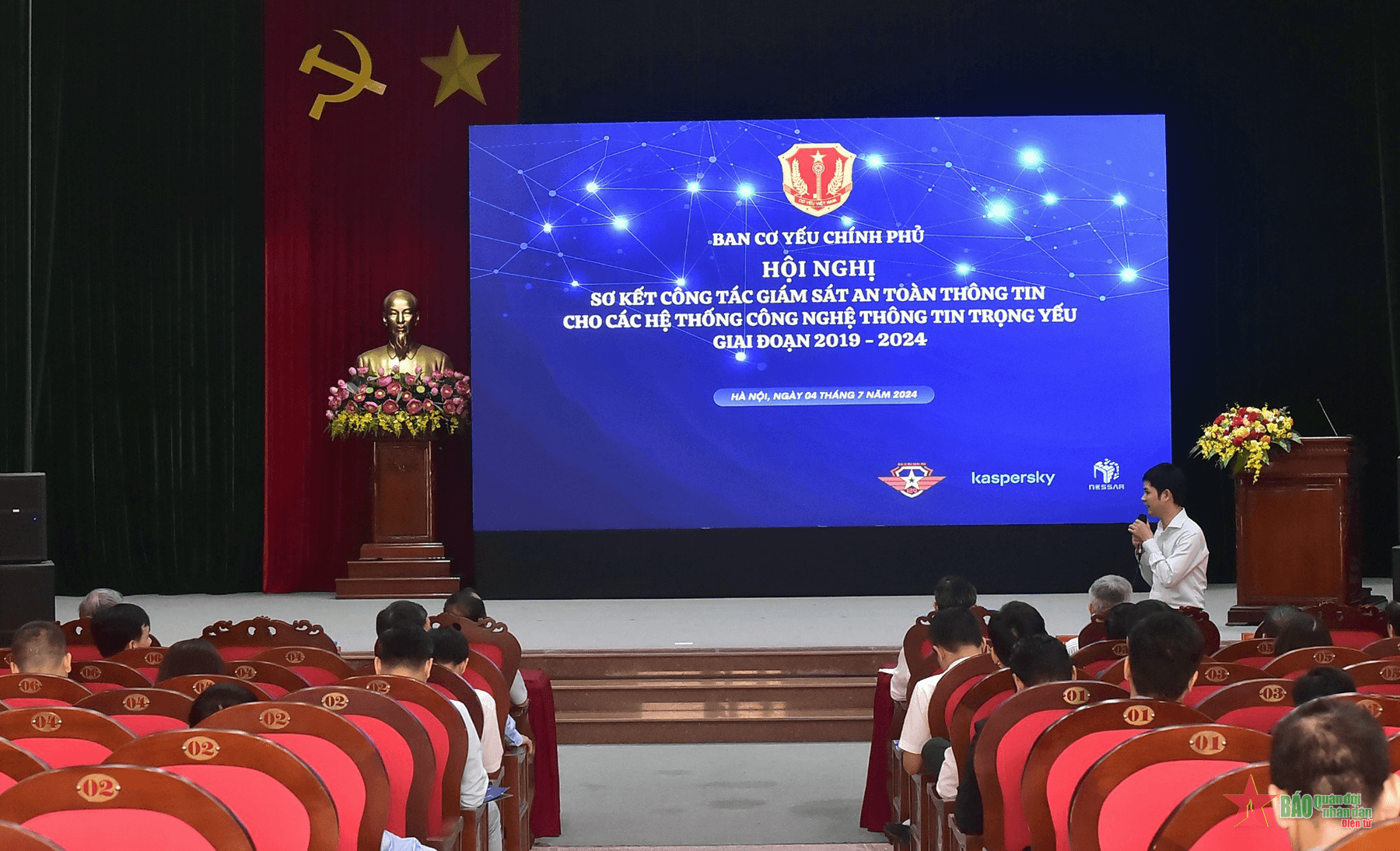 Triển khai các giải pháp kỹ thuật tổng thể để bảo vệ các hệ thống công nghệ thông tin trọng yếu