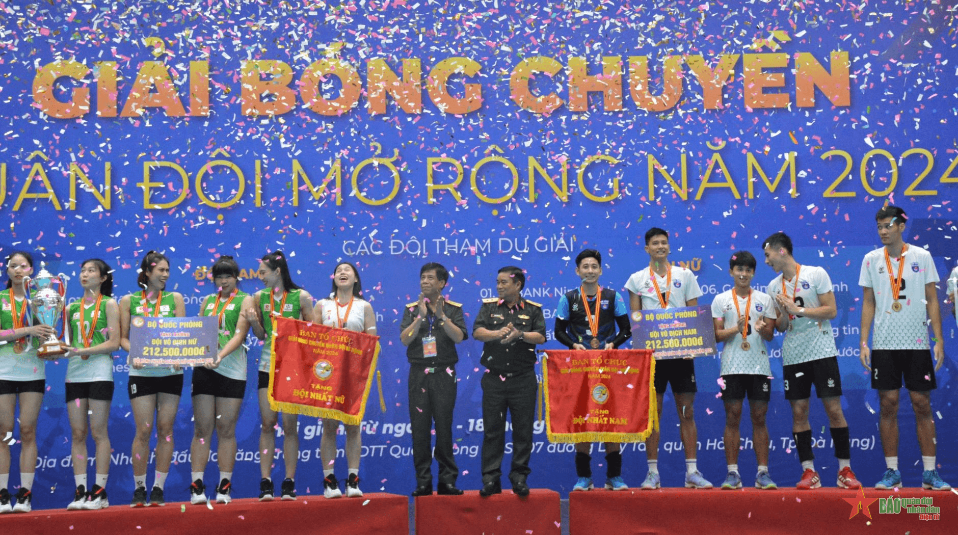 Bế mạc Giải bóng chuyền Quân đội mở rộng năm 2024:
Hai đội Thể công – Tân Cảng và Binh chủng Thông tin – Trường Tươi Bình Phước đoạt giải Nhất