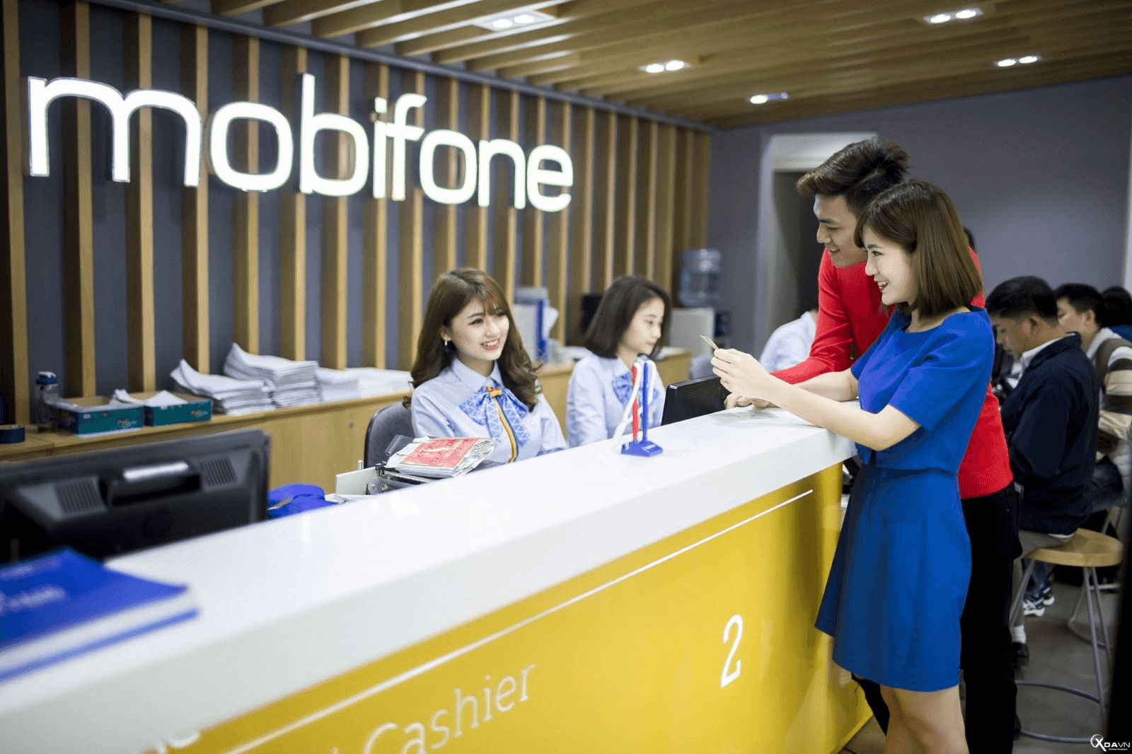 Hoàn thành việc tắt sóng di động 2G vào tháng 9-2024: Tăng cường truyền thông để người dân nắm được chủ trương