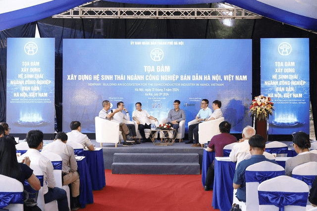 Phát triển công nghiệp bán dẫn gắn với xây dựng thành phố thông minh