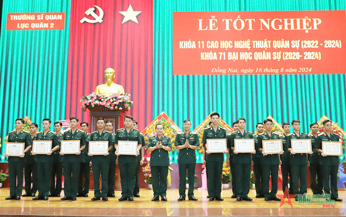 Trường Sĩ quan Lục quân 2 có hơn 98% học viên tốt nghiệp khá, giỏi