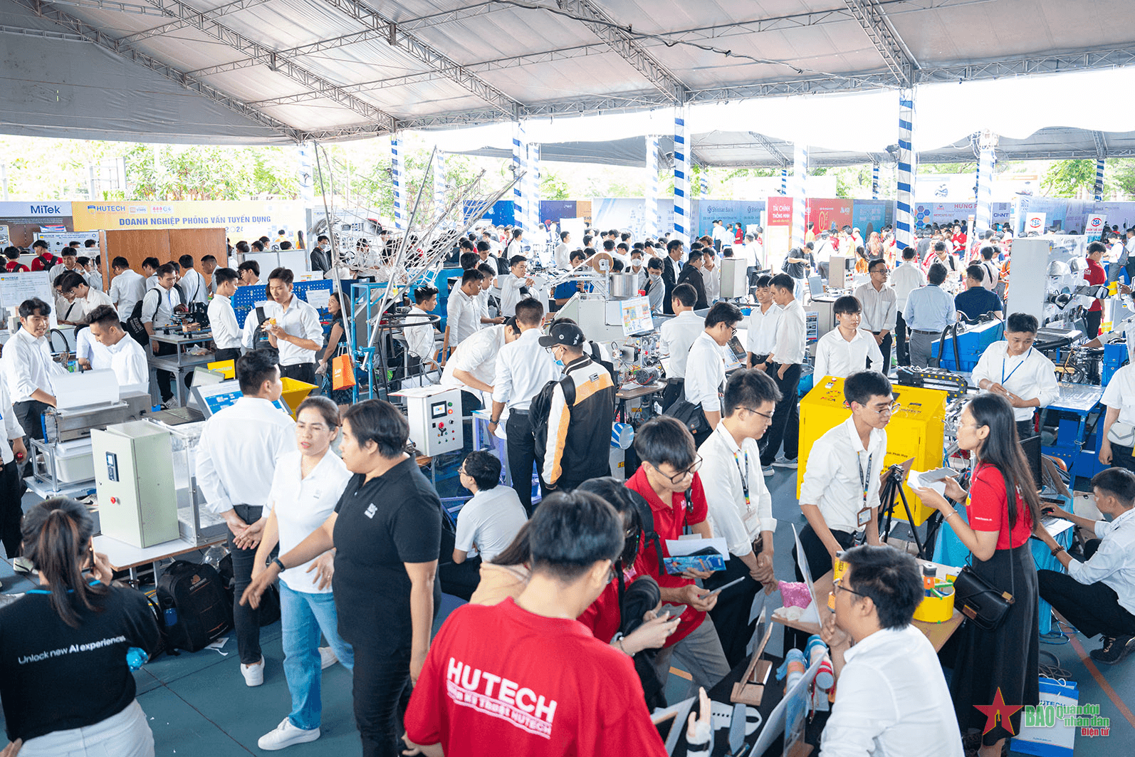 TP Hồ Chí Minh: Hơn 3.500 vị trí việc làm dành cho sinh viên khối ngành kỹ thuật – công nghệ