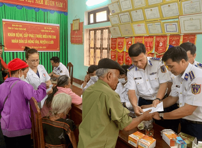 Điểm tựa pháp lý để ngư dân vươn khơi, bám biển