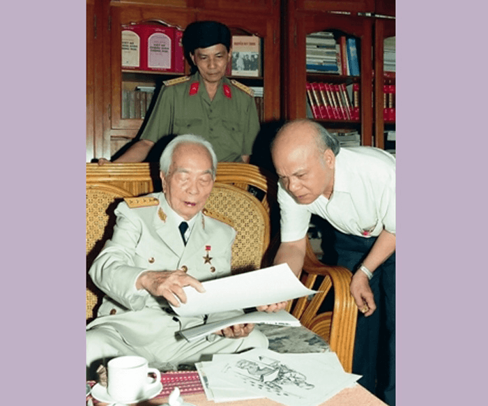 Cuộc gặp gỡ xúc động giữa Đại tướng và những người giúp việc