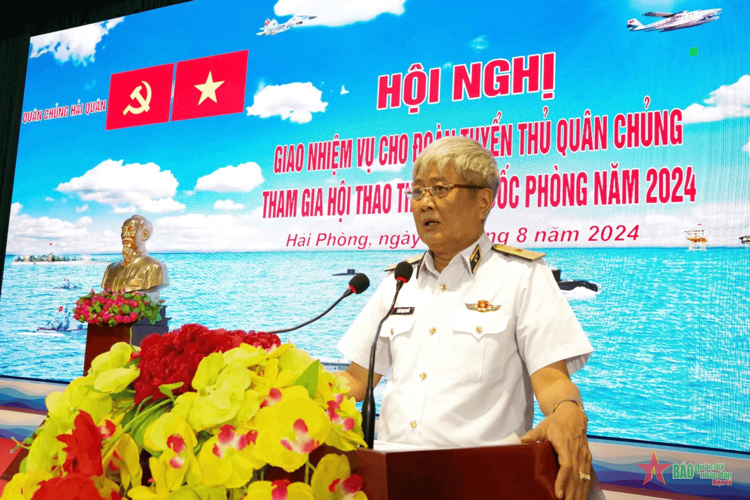 Giao nhiệm vụ cho đoàn tuyển thủ Quân chủng Hải quân tham gia Hội thao Thể thao Quốc phòng toàn quân