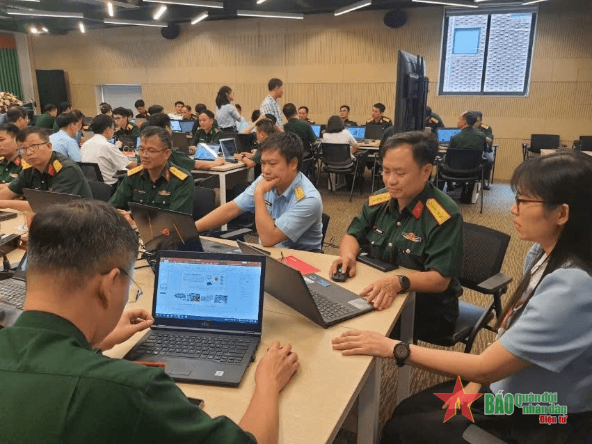 Thiết thực lớp tập huấn “Kỹ năng số hóa học liệu”