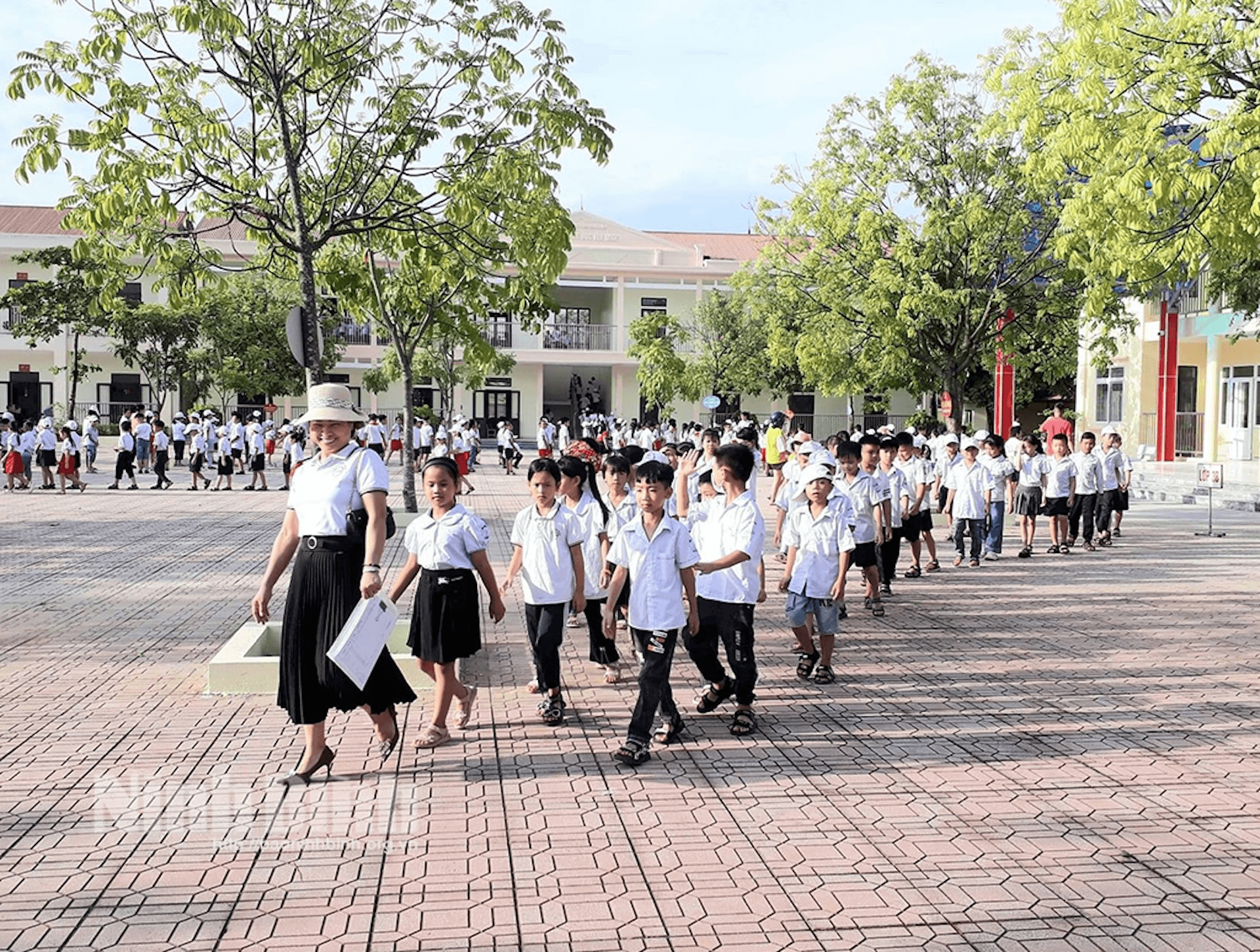 Ninh Bình cho học sinh nghỉ học ngày 7-9 để phòng tránh bão số 3