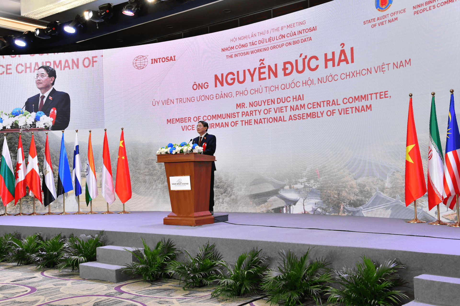 Đóng góp tích cực vào sự phát triển chung của quốc gia