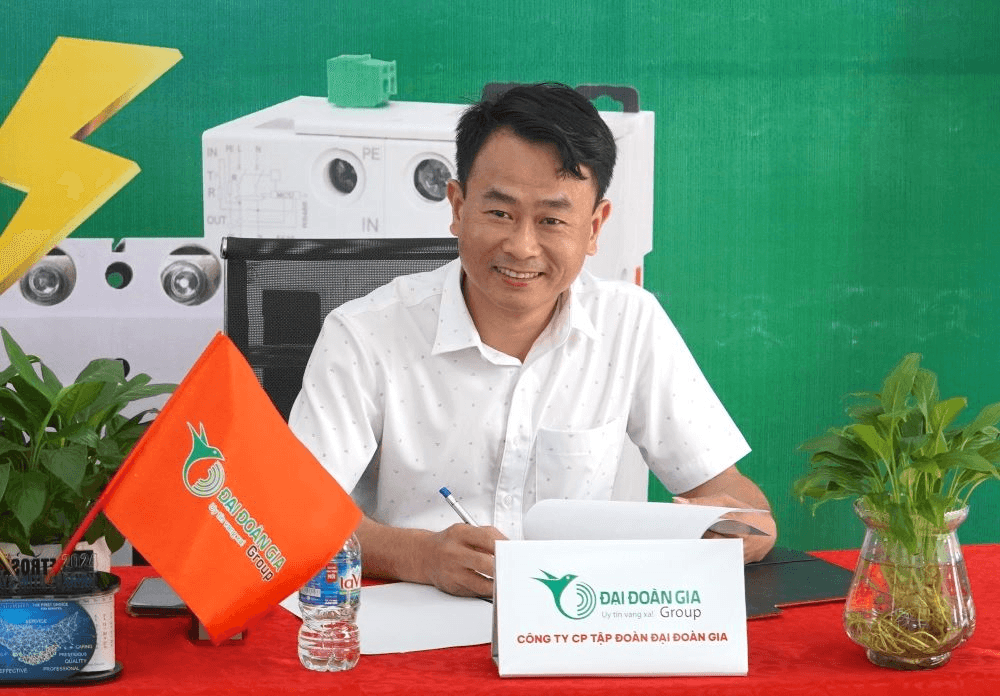 ​Doanh nhân Đoàn Đình Luận: Lấy Đảng làm kim chỉ nam phát triển doanh nghiệp