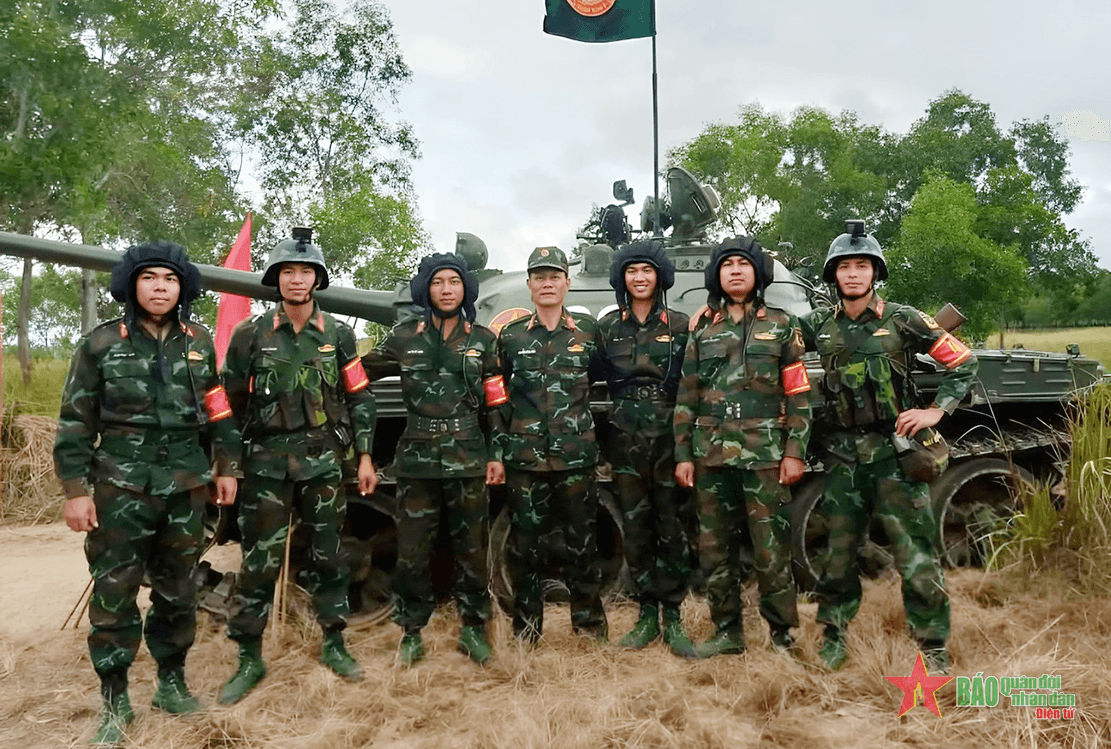 Đại úy Hoàng Đức Thắng: Chàng sĩ quan trẻ và hành trình vươn lên, gặt hái thành công