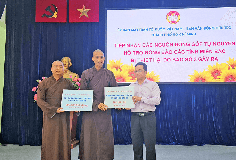 Tôn giáo đồng hành chăm lo an sinh xã hội